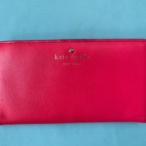 Kate Spade Hot Pink Wallet 12 Cardholders
